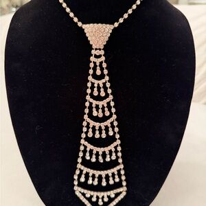 Elegant Silver Necklace with Crystal Accents